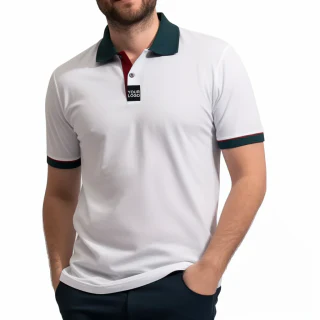 Poloshirt aus Baumwolle · 1