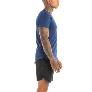 Camiseta de algodón para hombre. · 2