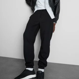 Men's cotton joggers · 1