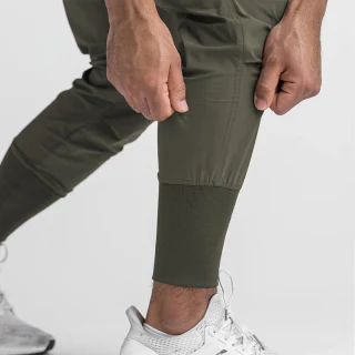 Slim-Fit-Jogginghose für Herren aus Polyester/Nylon · 4