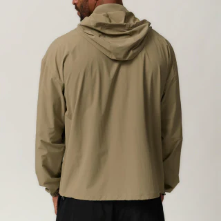 Chaqueta de nailon · 4