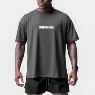 Übergroßes, schnell trocknendes Herren-T-Shirt · 1