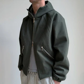Schwerer Kapuzenpullover aus Waffelstrick · 1