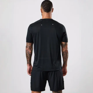 Camiseta masculina de elastano leve e de secagem rápida e justa · 3