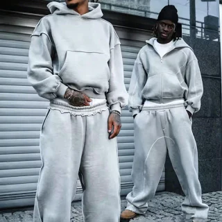 男士大輪廓運動服 · 2