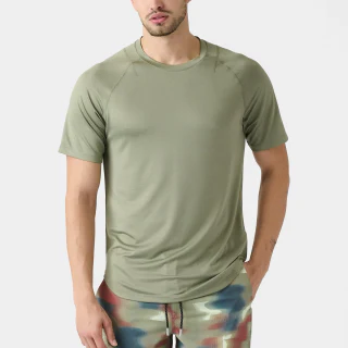 Camiseta ligera de poliéster/spandex de secado rápido para hombre · 4