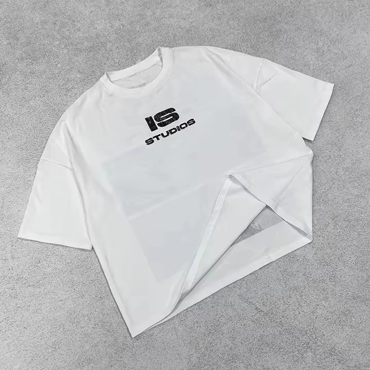 Camiseta masculina oversized de algodão pesado com ajuste quadrado · 2
