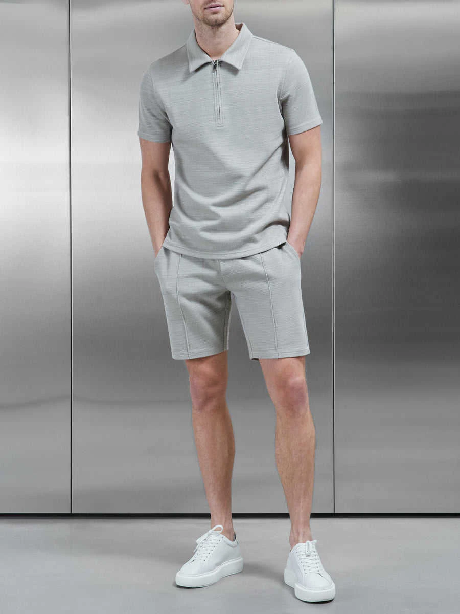 Men's slim-fit shorts · 3