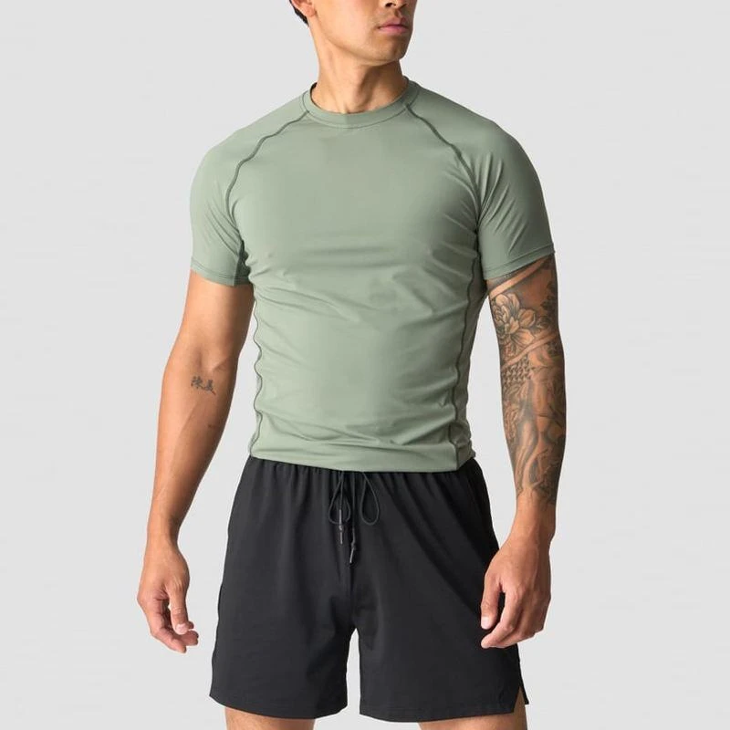 חולצת טריקו raglan פוליאסטר/ספנדקס בגזרת צווארון דק לגברים · 1