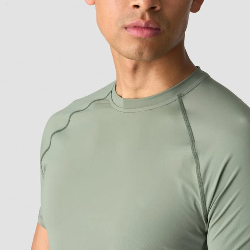 חולצת טריקו raglan פוליאסטר/ספנדקס בגזרת צווארון דק לגברים · 2