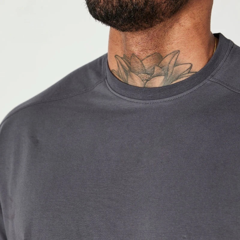 T-shirt coupe slim en coton/élasthanne · 4