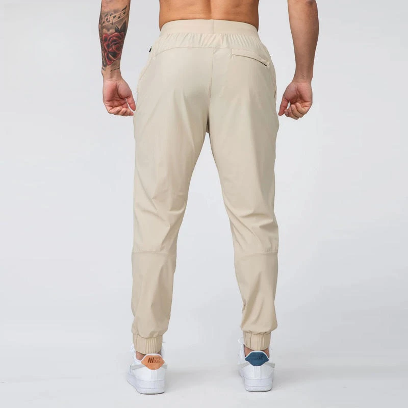 Pantalon de jogging en nylon léger pour hommes · 3
