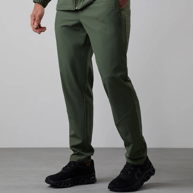 Joggers leves de poliéster para homem