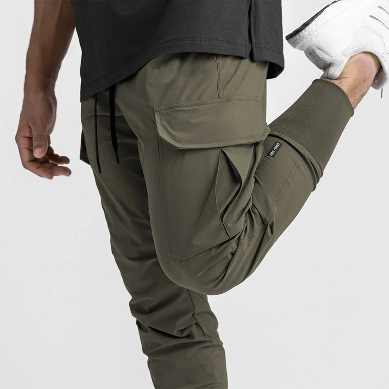 Slim-Fit-Jogginghose für Herren aus Polyester/Nylon · 2