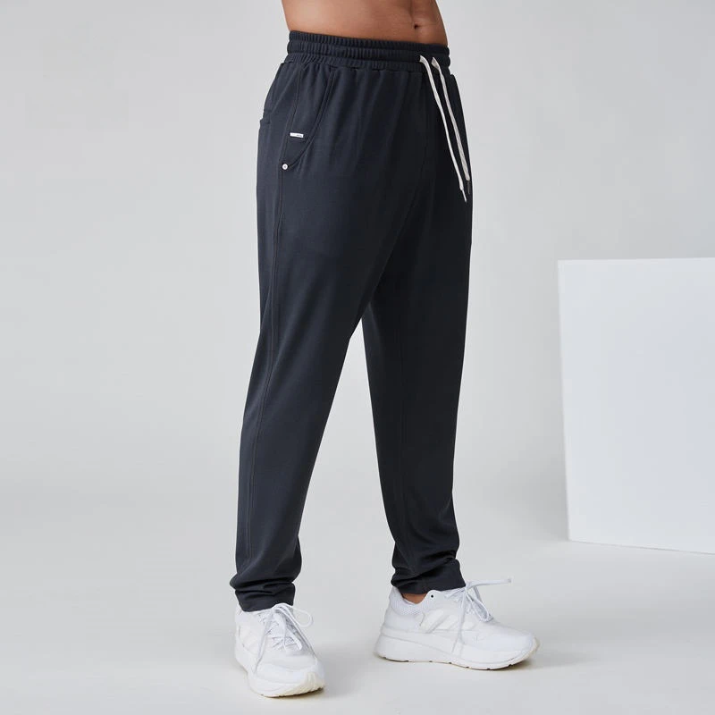 Men's lightweight polyester joggers · 1