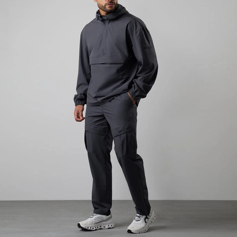 Men's half-zip polyester jacket · 6