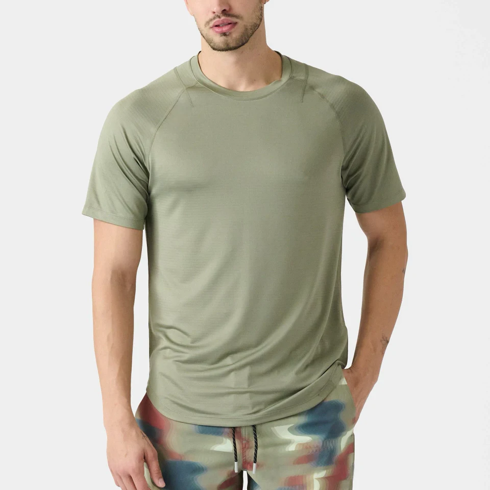 Camiseta ligera de poliéster/spandex de secado rápido para hombre · 4