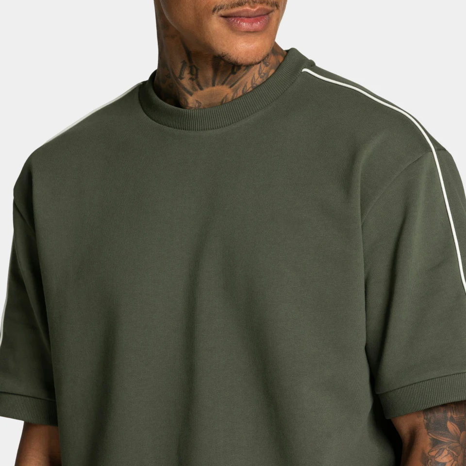 T-shirt da uomo girocollo oversize in cotone pesante · 4