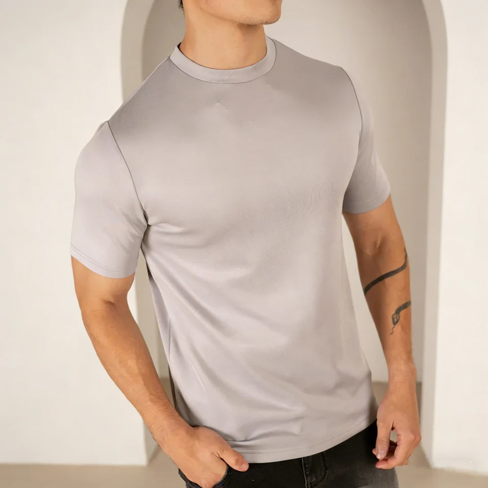 男款修身重量級 T 卹 · 230 GSM · 2