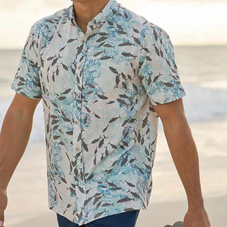 เสื้อยูนิเซ็กซ์ · 1