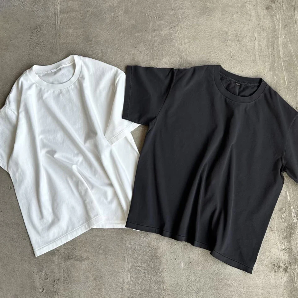 Men's boxy-fit T-shirt · 4